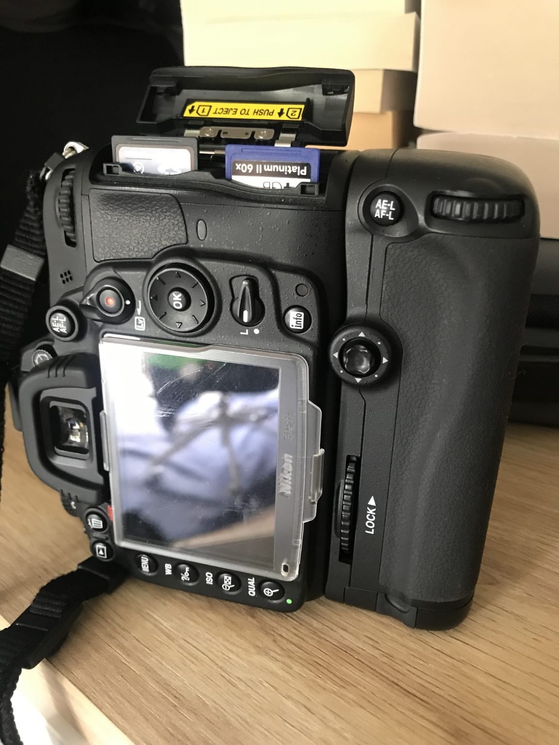 NIKON D7000 Digital Camera 16.2MP + Battery Grip + Nikon DX Lenses + Remote