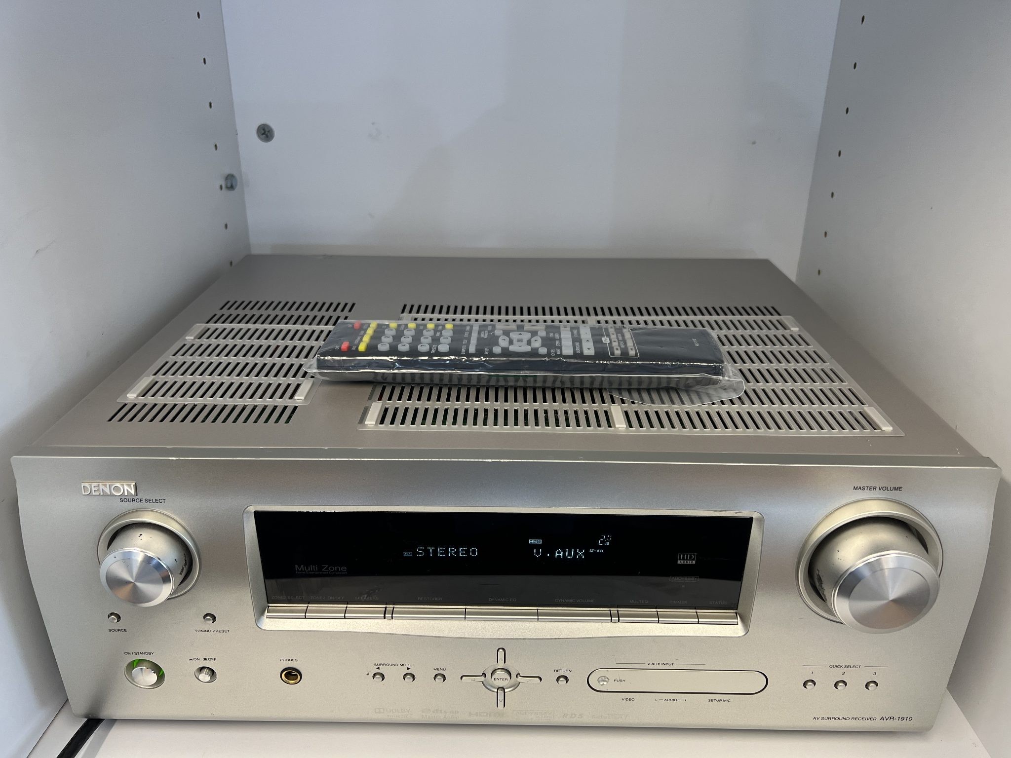 Denon AVR-1910 Audio Video Surround Receiver (2009-10)