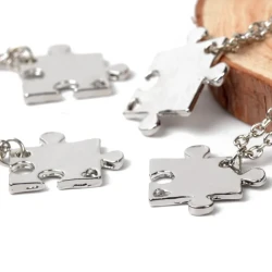 Four Petal Stitching Love Heart Pendant Necklace