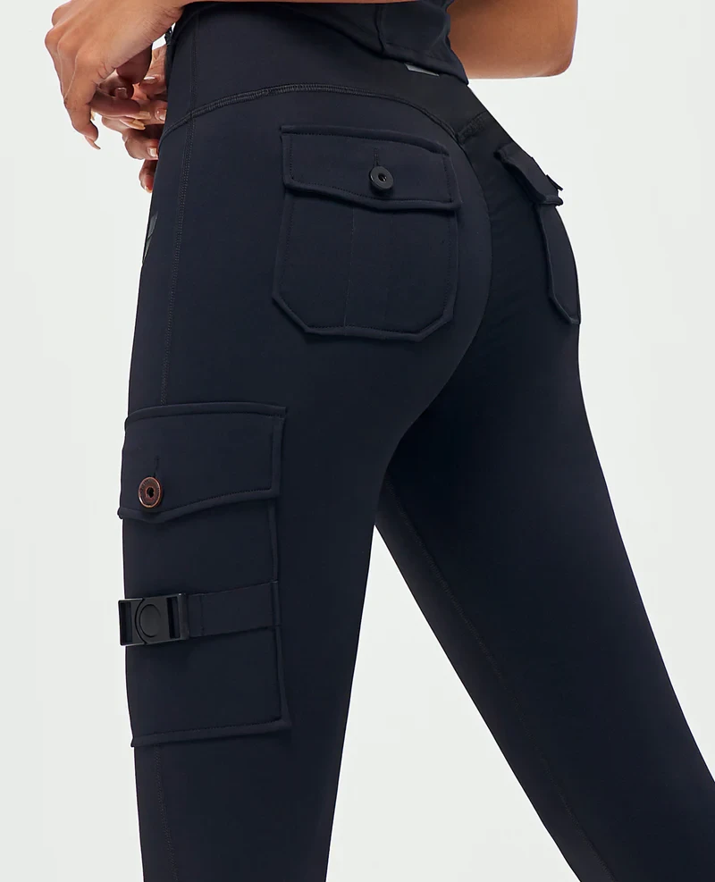 CARGO FITNESS LEGGINGS - BLACK