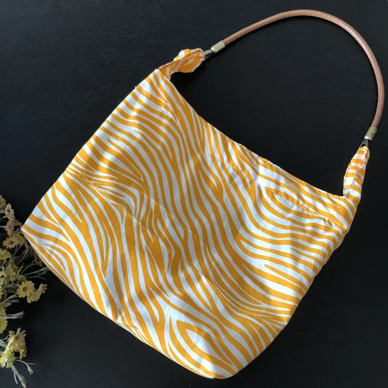 Retro Yellow Zebra Pattern Bag