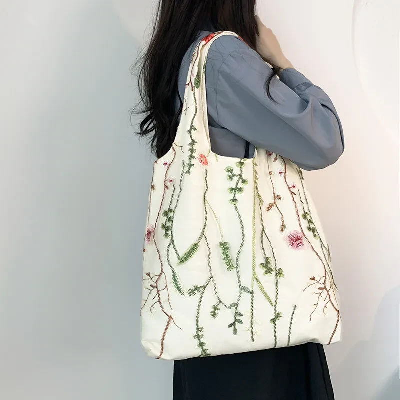 Embroidered Canvas Holiday Shopping Bag Schoolbag
