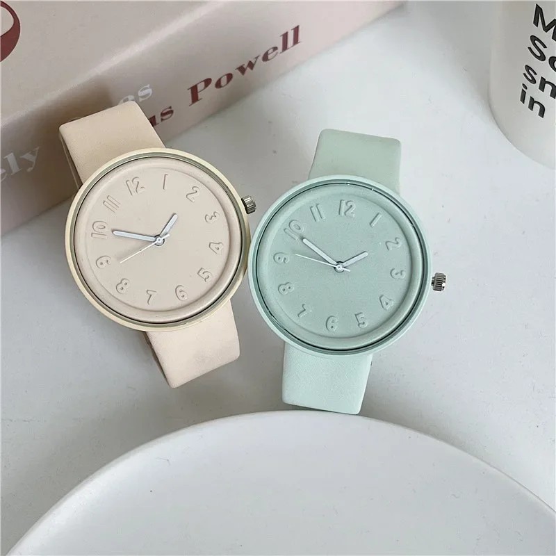 Women Quartz Watch  Macaron Color Retro Digital Wristwatch