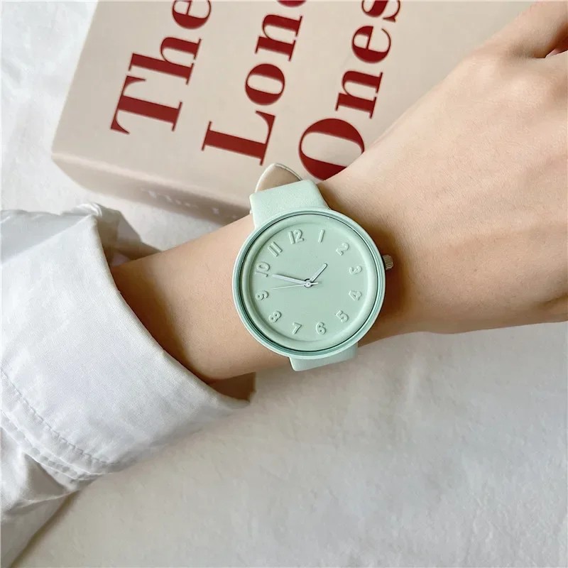 Women Quartz Watch  Macaron Color Retro Digital Wristwatch