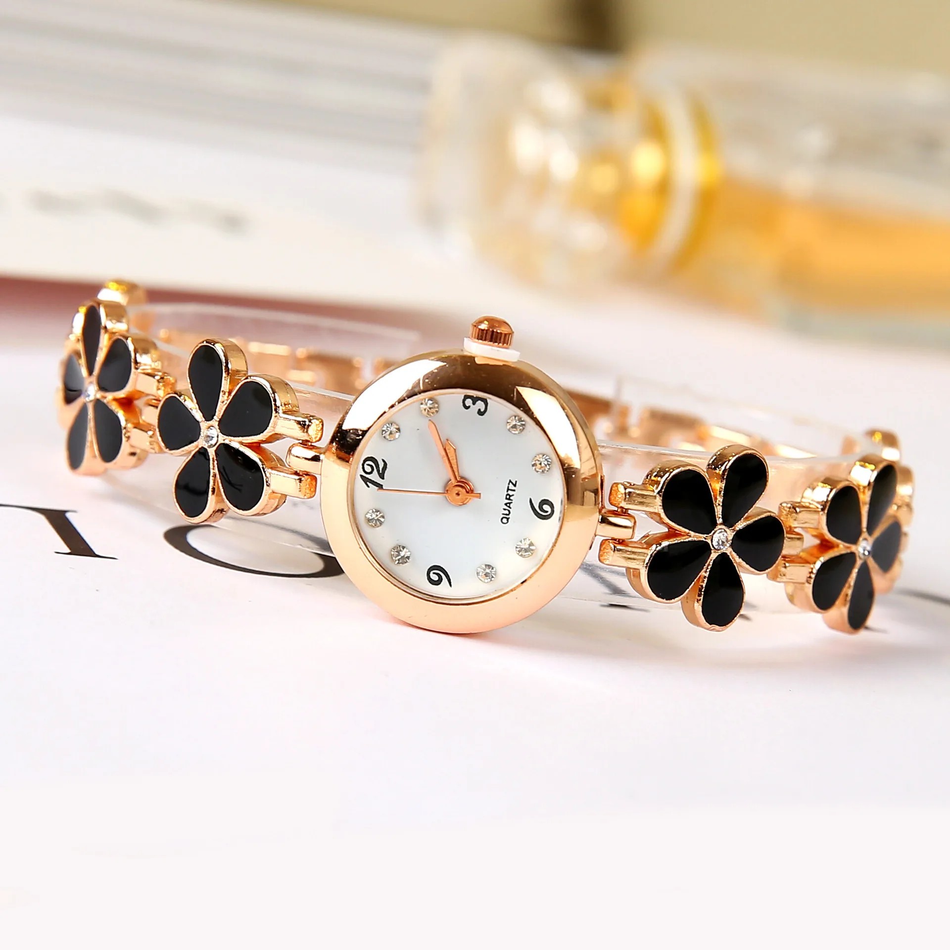 Luxury Rhinestone Flower Bracelet Watch