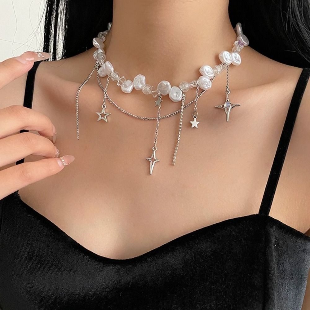 Collar Bone Baroque Choker Necklace