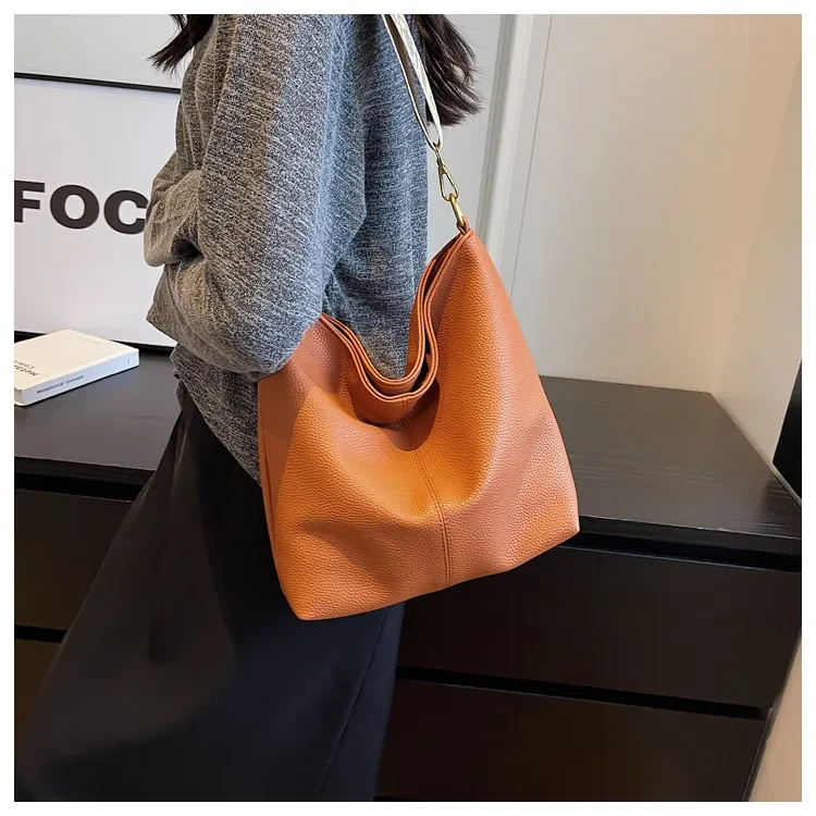 Simple Large-capacity Stitching One-shoulder Crossbody Bag