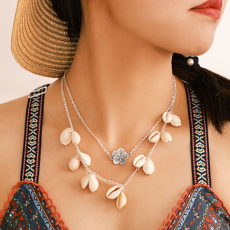 Alloy Flower Shell Necklace
