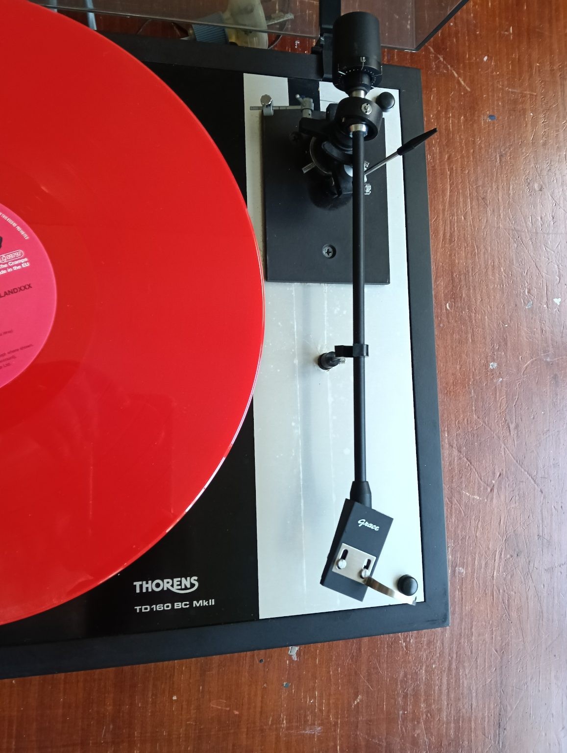 Thorens TD 160 BC MKII with Grace G-707 Tonearm and Sumiko Pearl Cartridge