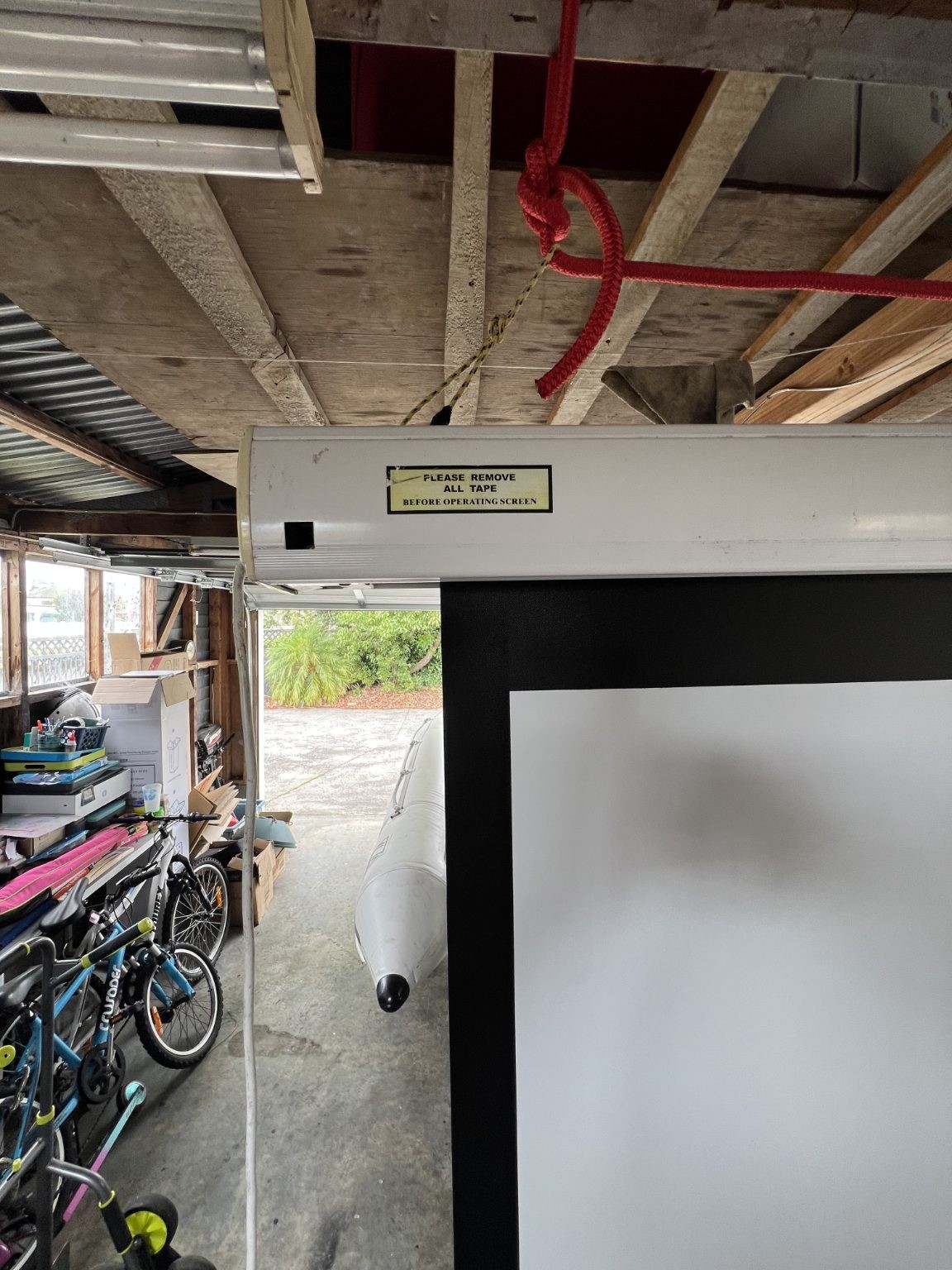 Motorized Projector Screen 100inch