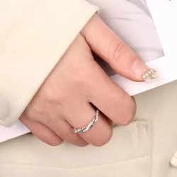 925 Sterling Silver Adjustable Eternity Ring | Cubic Zirconia Crossover DesiAdjustable Thumb Ring for Women & Girls
