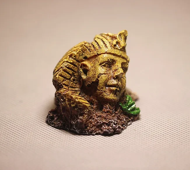 Simulation Miniature Ancient Egyptian Pharaoh Stone Statue