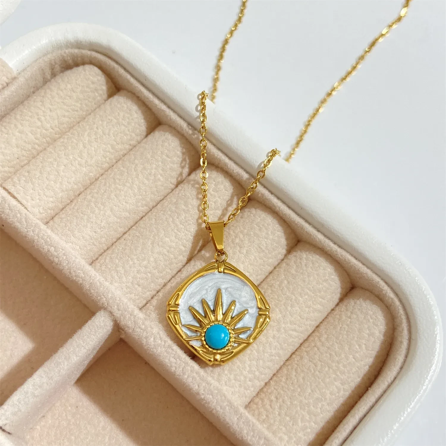 Drop Oil Pearl Color Blue Turquoise Sun Pendant Necklace