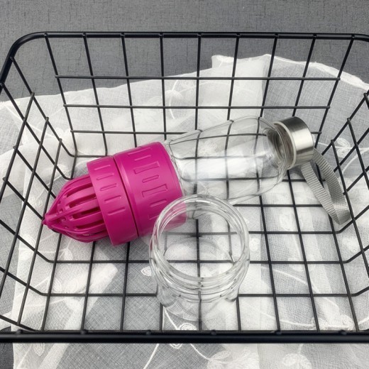 Lemon water bottle infuser