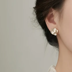 Elegant Camellia Flower Stud Earrings  Vintage Style, Alloy with 925 Silver Ear Post, Women's Fashion Jewelry, All-Season Accessory for Daily & Vacation Wear
