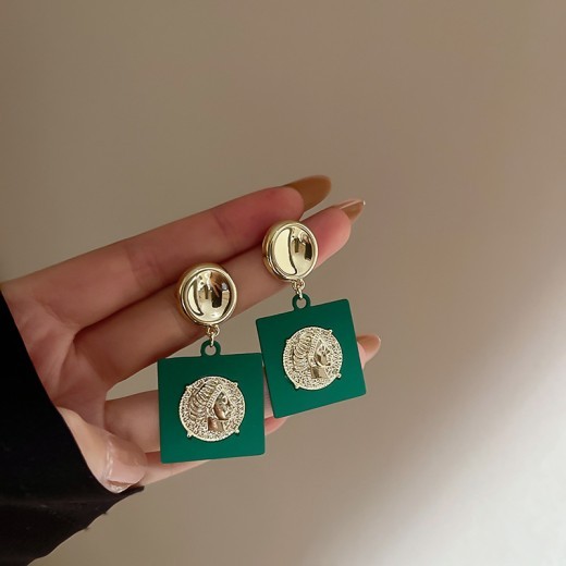 Metal Portrait Square Earrings Niche Ideas