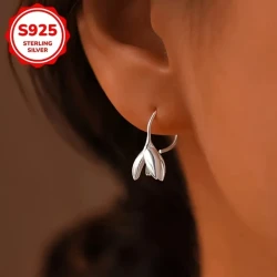 Elegant 925 Sterling Silver Floral Earrings, Light Weight 3.1g - Ideal for Daily Wear & Gifting, Delicate Bow Design with Spike Detail, Perfect for Casual Attire or Festive Occasions, Novelty Earrings