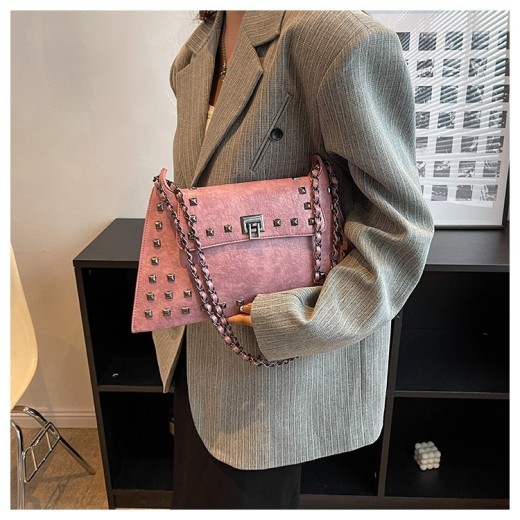 Rivet Bag Envelope Chain Crossbody