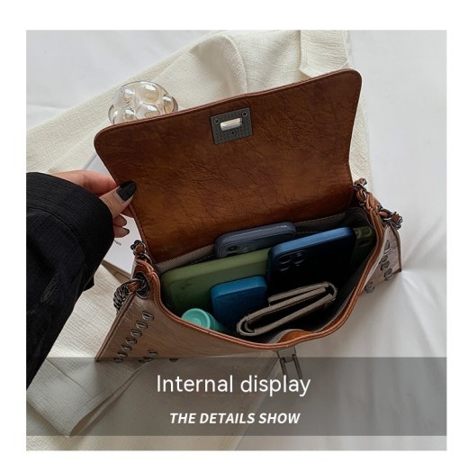 Rivet Bag Envelope Chain Crossbody