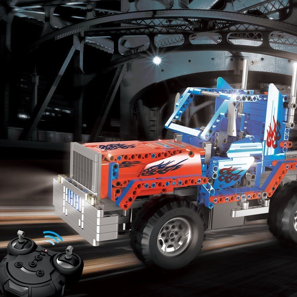 RC Car, Building blocks,Optimus Prime,2 in 1, Rechargeable, 531 blocks.