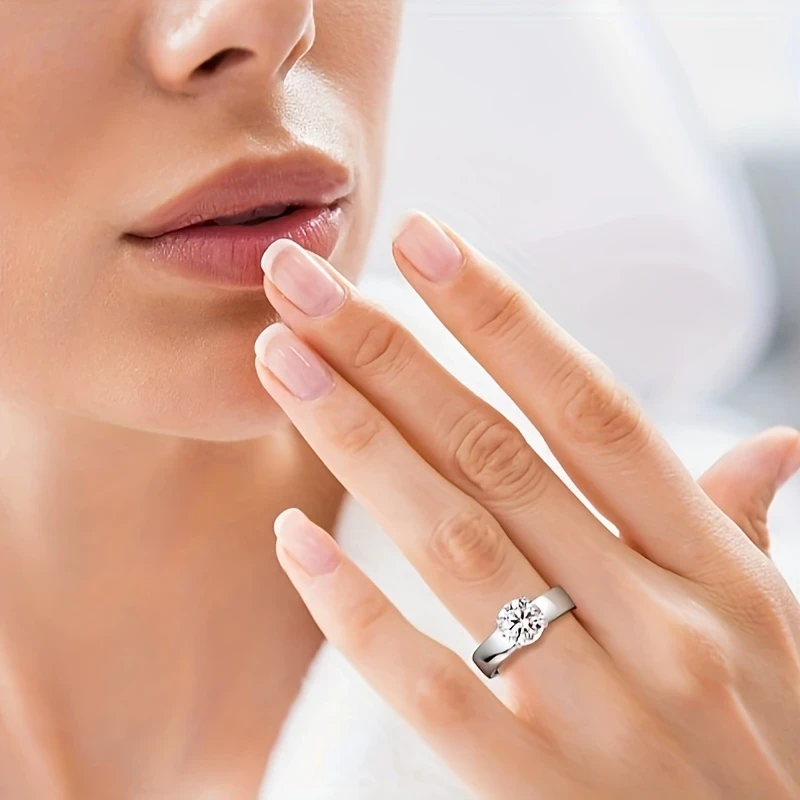 Elegant 925 Silver Women's Engagement Ring with 2ct Colorless Moissanite - Rhodium-Plated Band, Perfect for Weddings, Anniversaries, and Special Occasions