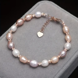 Womens Elegant Minimalist Freshwater Pearls Bracelet  Fashionable Irregular Baroque Bead Design, Unplated Jewelry Gift for Daily Wear and Special Occasions