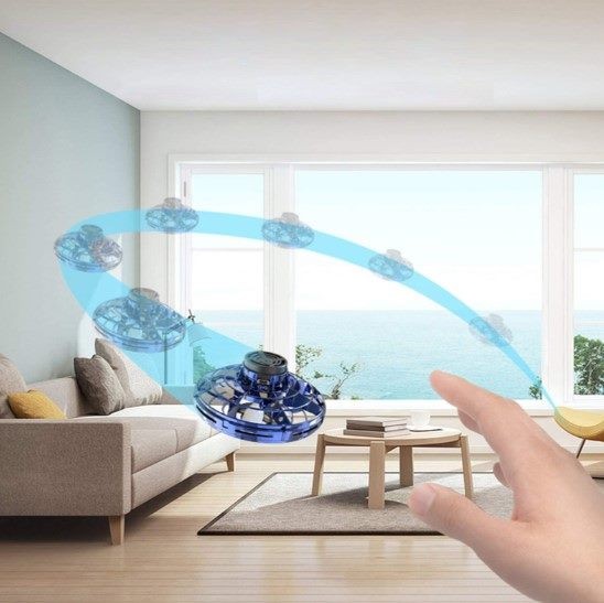 Flying Spinner, UFO Fingertip, Rechargeable Flying Gyroscope USB Toy, Black