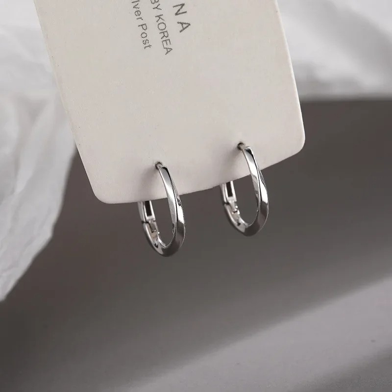 Sterling Silver Round Earrings Simple Inlaid Design for Women, Wedding Jewelry Accessories
