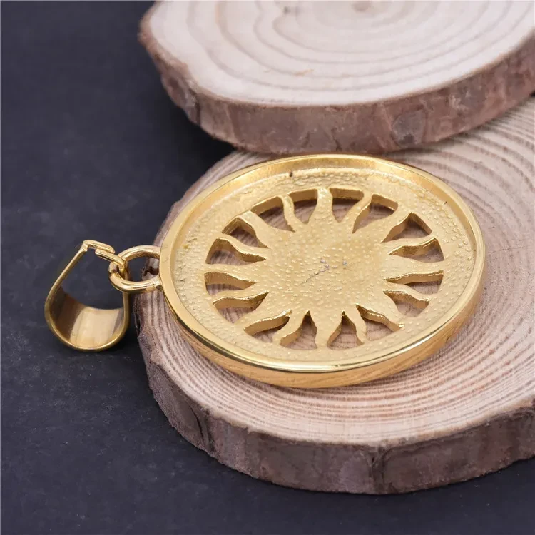 Round Necklace Stainless Steel Pendant Punk Style Sunflower Titanium Steel Retro Pendant