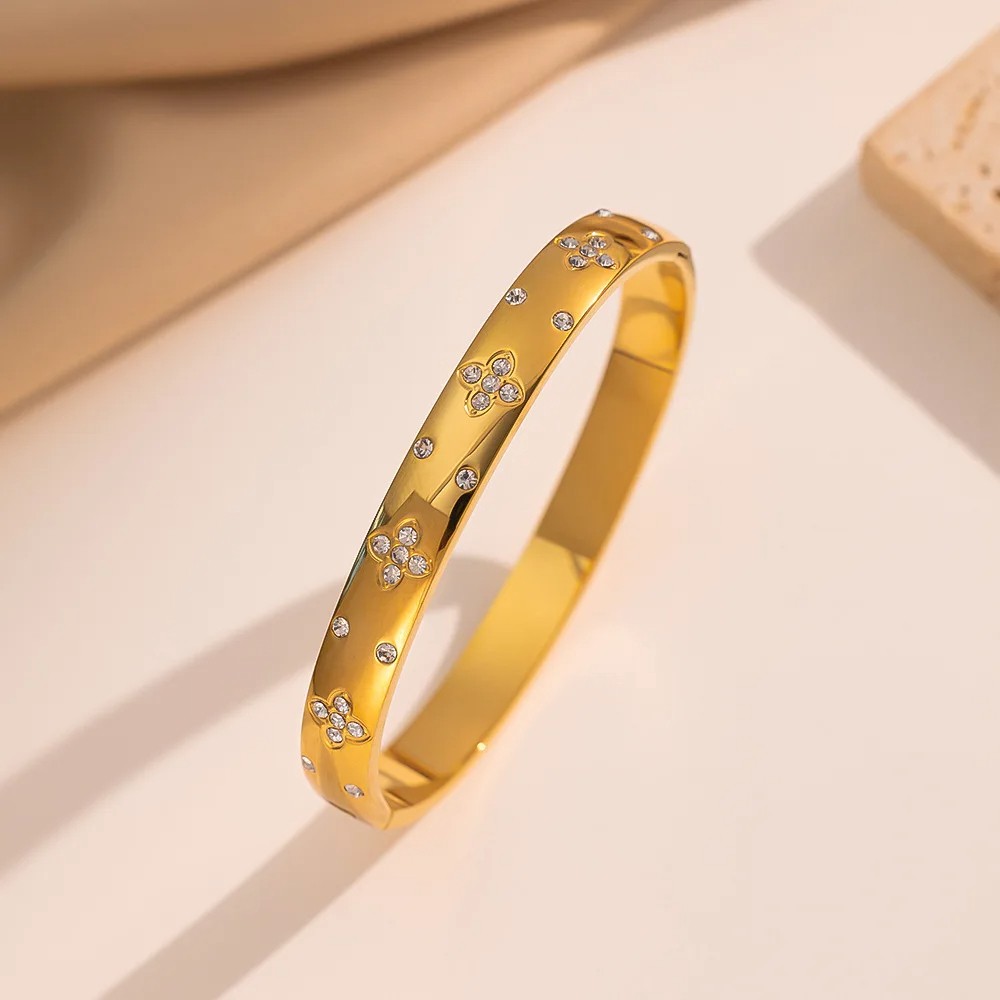 Stainless Steel Bangles Bracelet for Women Fashion Jewelry with Zirconia Flower Design