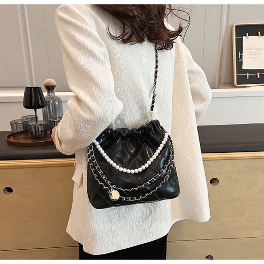 Women's Bag Popular Niche Texture Garbage Rhombus PU Hand