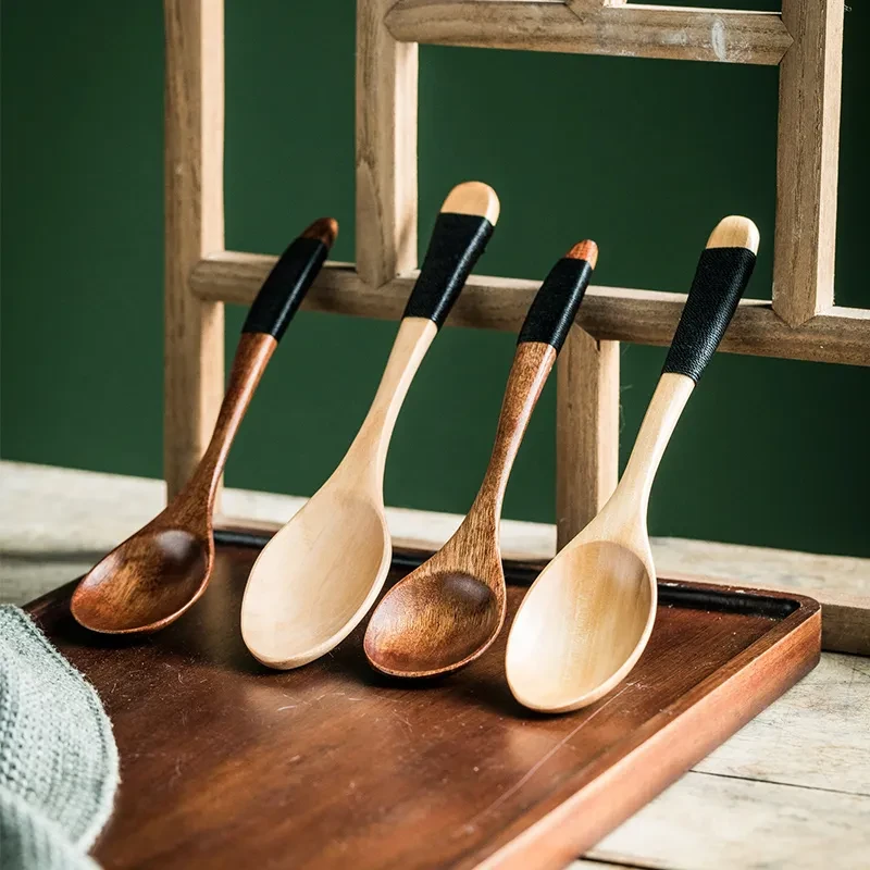 Good-looking Household Retro Practical Wooden SpoonGood-looking Household Retro Practical Wooden Spoon