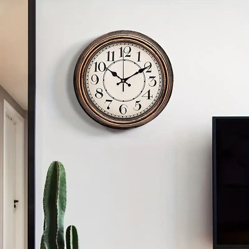 Elegant 29.97cm Vintage Bronze Wall Clock