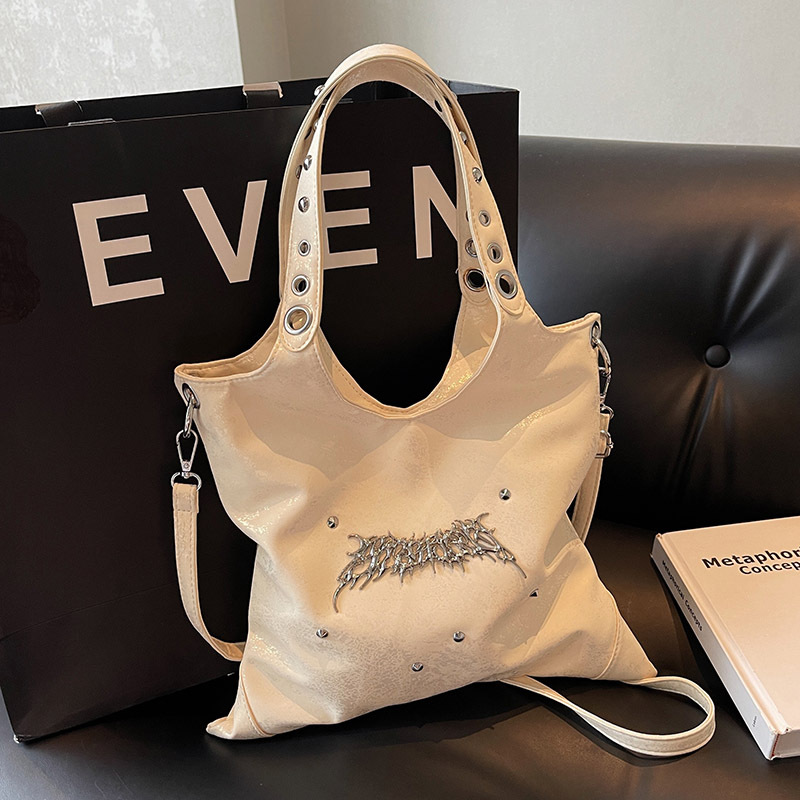 Large Capacity Commuter Crossbody New Trendy Fashion Shoulder Bag