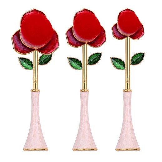 3 rose brushes