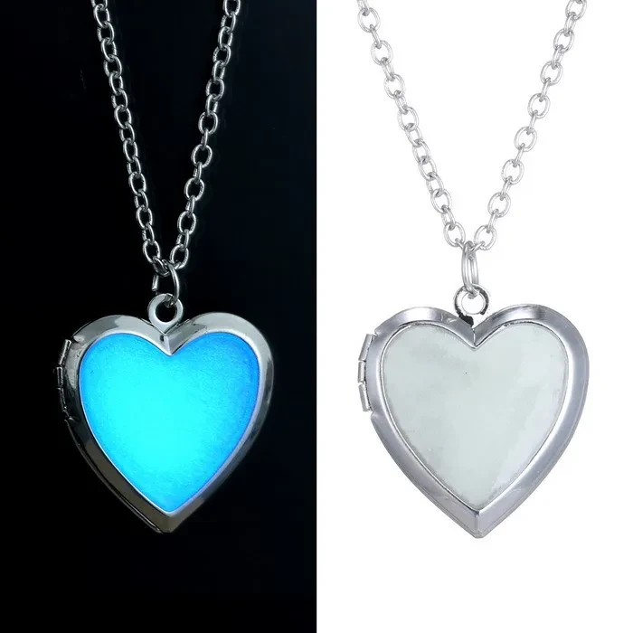 Peach Heart Alloy Fluorescent Pendant