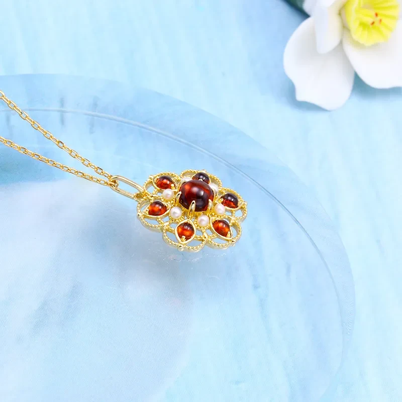 Vintage Hollow Out Flower Pendant