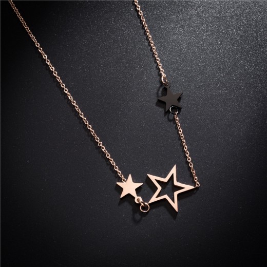 Rose gold five-pointed star necklace