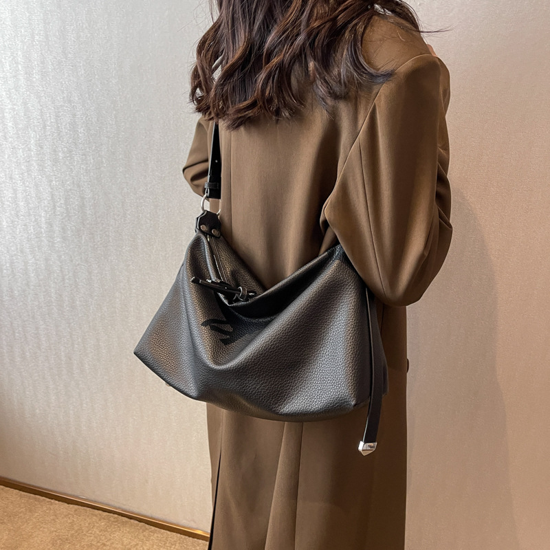 Commuting Western-style Cross-body Tote Bag