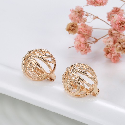 Elegant Simple And Fashionable 585 Rose Gold Earrings For Women