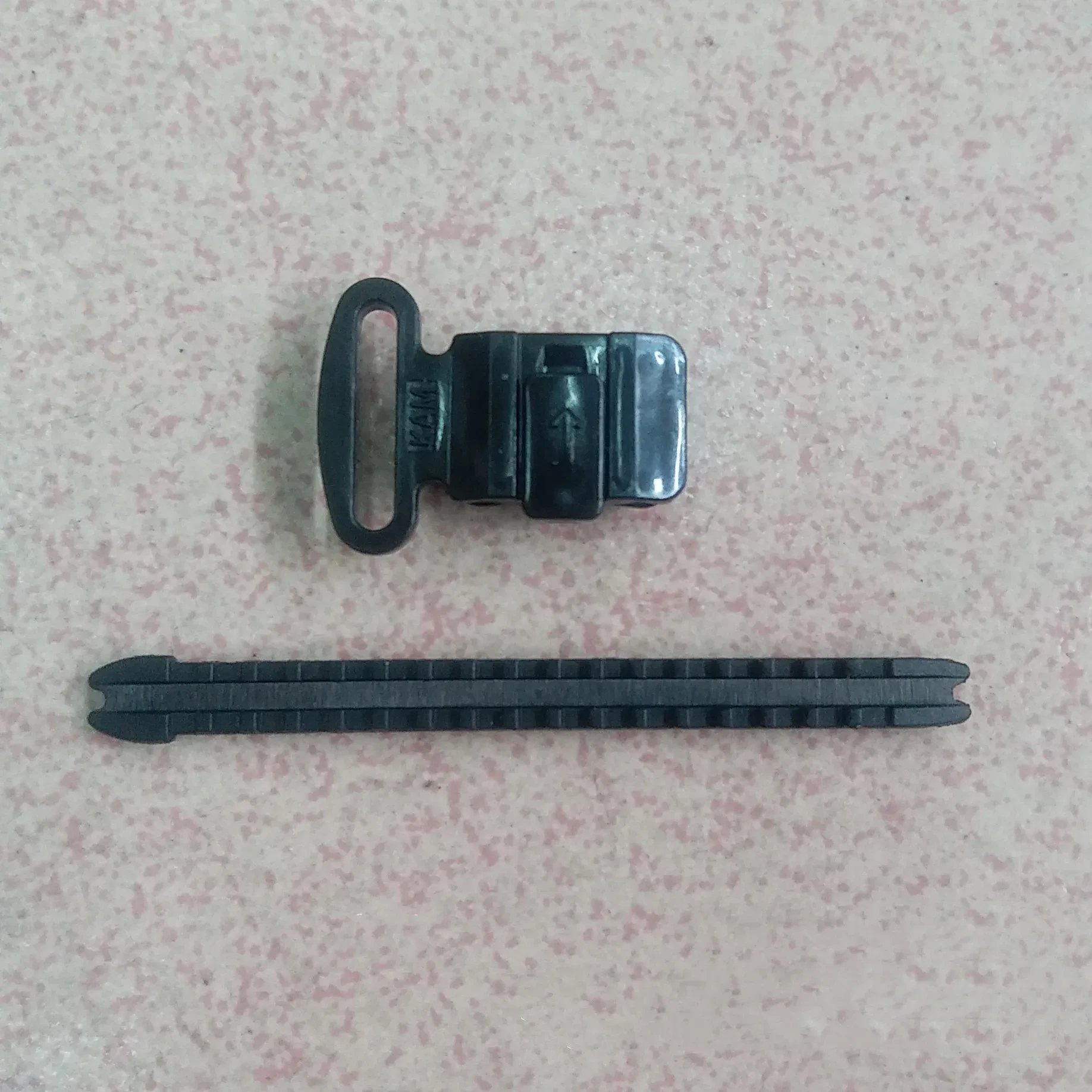 Plastic 6-point Adjusting Plastic Expansion Buckle
