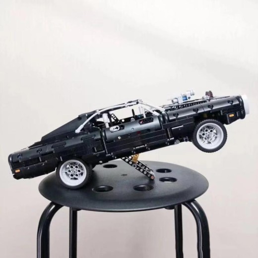 Children's puzzle assembled building block model car