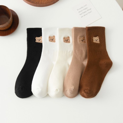Women's Fashion Bear Embroidery Tube Socks