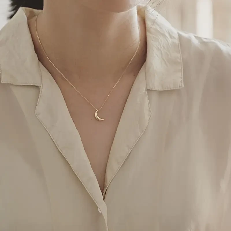 925 Sterling Silver Glossy Moon Pendant Necklace Simple & Elegant Women's Jewelry | Celestial-Inspired Fashion Necklace
