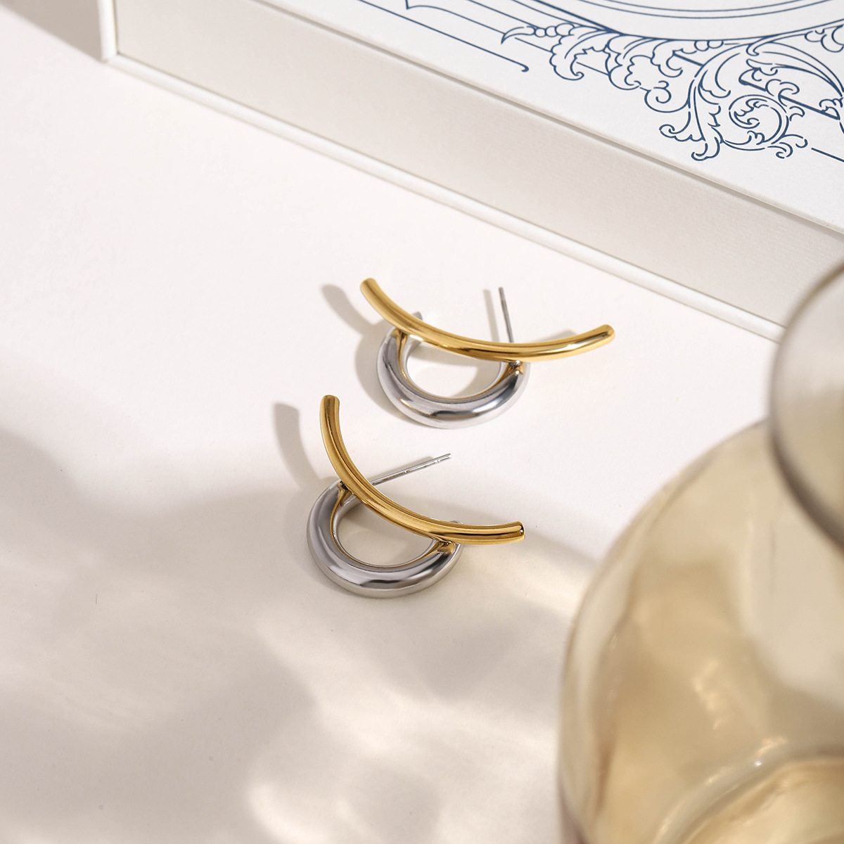 Stainless Steel Gold And Silver Color Matching Simple Line Fashion Non-fading Earrings