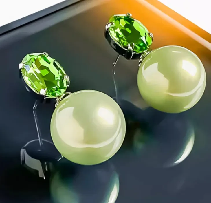 Green Personalized Simple Earrings