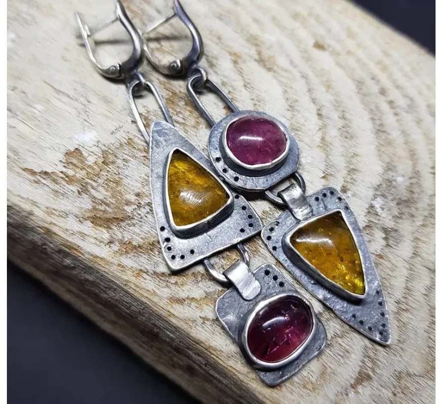 Hecheng Retro Geometric Triangle Metal Pendant Earrings Purple Orange Asymmetric Earrings Women's Retro Jewelry Gift Cross