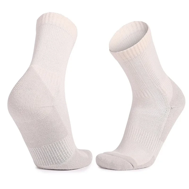 Men's And Women's Warm Wool Knee-high Sports Socks White