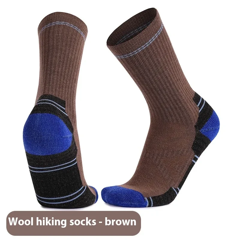 Men's And Women's Warm Wool Knee-high Sports Socks Brown