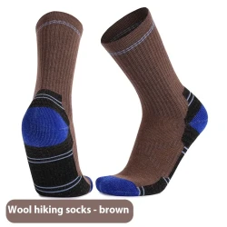 Men's And Women's Warm Wool Knee-high Sports Socks Brown